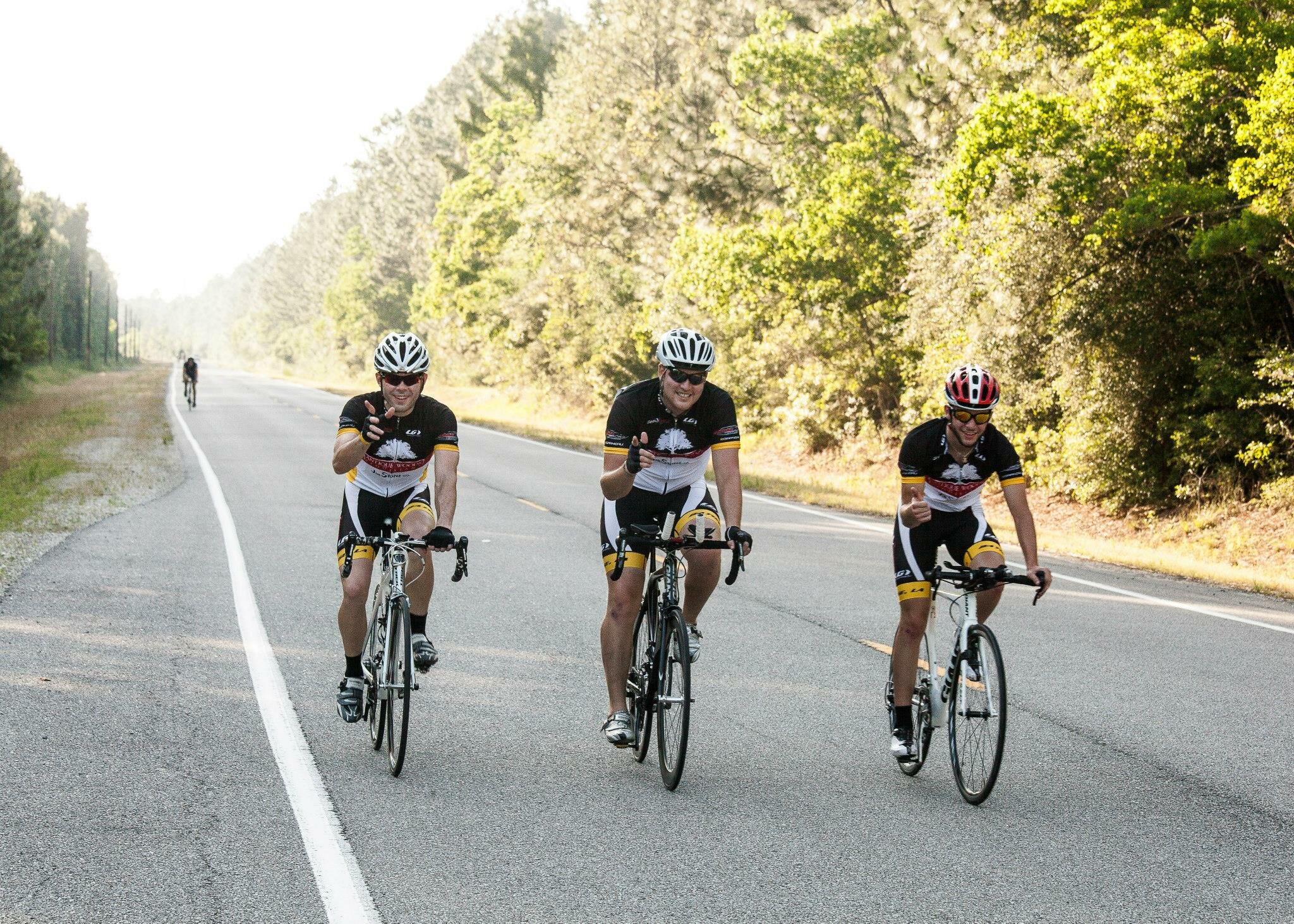Riders near the finish of Race du Lac.